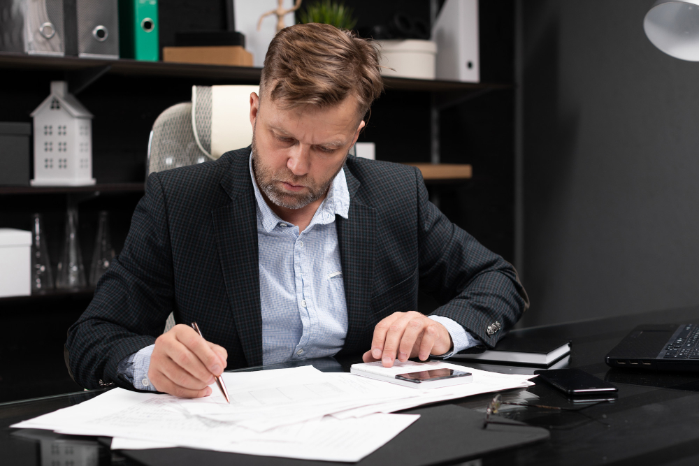 How Do Check Recovery Services Work in Orlando, FL?