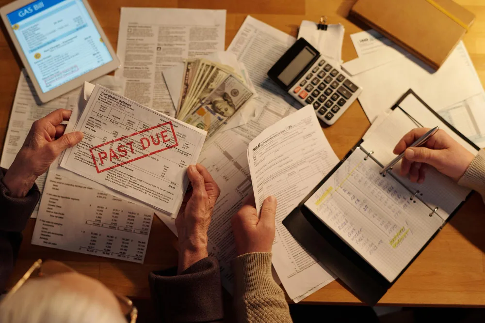 Commercial vs. Consumer Debt: What's the Difference?